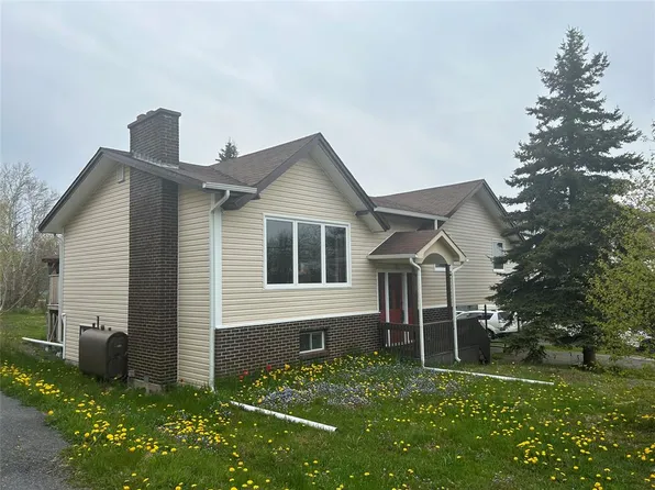 29 Emerald Avenue, Clarenville, NL A5A1G2