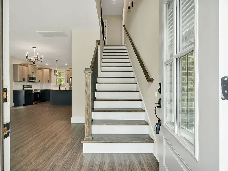 457 Hungry Hollow Rd SE — Photo 3