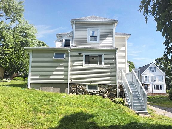 4th image of 12 Greenville St