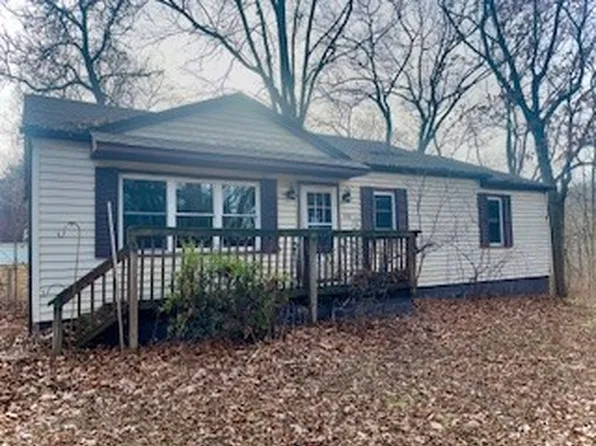 102 Oak Ln, Tarentum, PA 15084