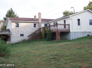 6377 Ebenezer Rd, Orrstown, PA 17244