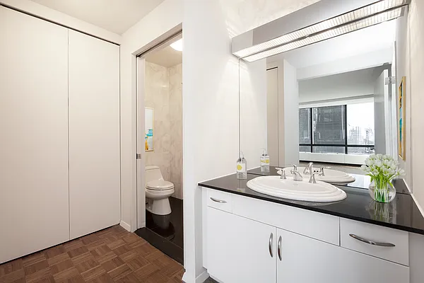Rented by Voro NYC | media 4
