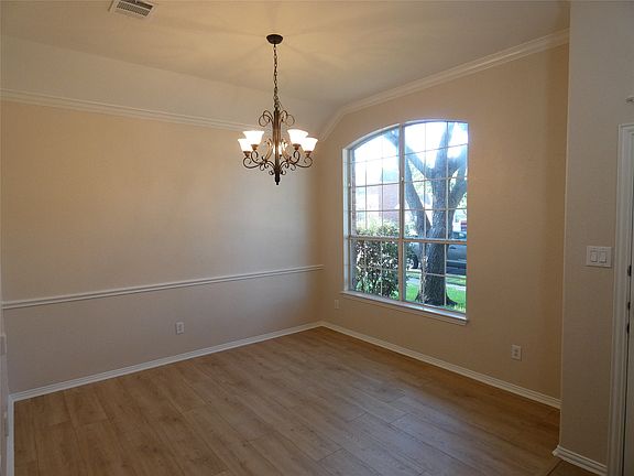 3rd image of 2967 Wild Oak Ln