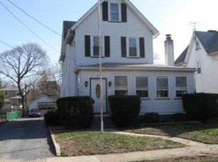 315 Delaware Ave, Delanco, NJ 08075