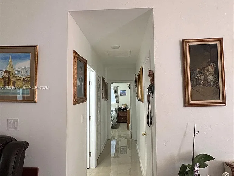 8581 SW 29th St — Photo 10