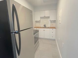 1469 Ottawa St Unit 5, Windsor, ON N8X 2G1
