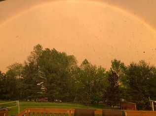 W8245 Sunset Dr, Iron Mountain, MI 49801