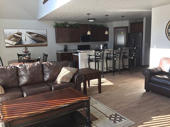 4th image of 290 240th Ave #180