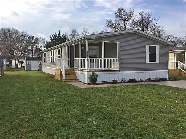 1st image of 33266 Marlin Ct