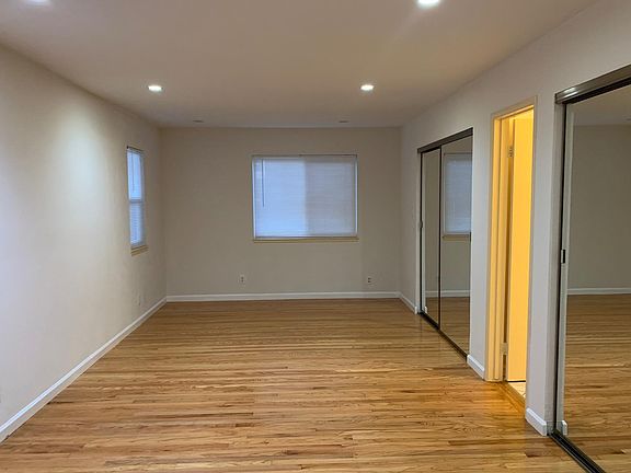 5th image of 6416 Myrtlewood Dr