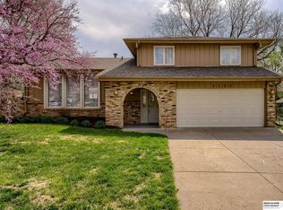 2705 N 124th Cir, Omaha, NE 68164