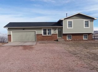 556 Trumbull Ln, Monument, CO 80132