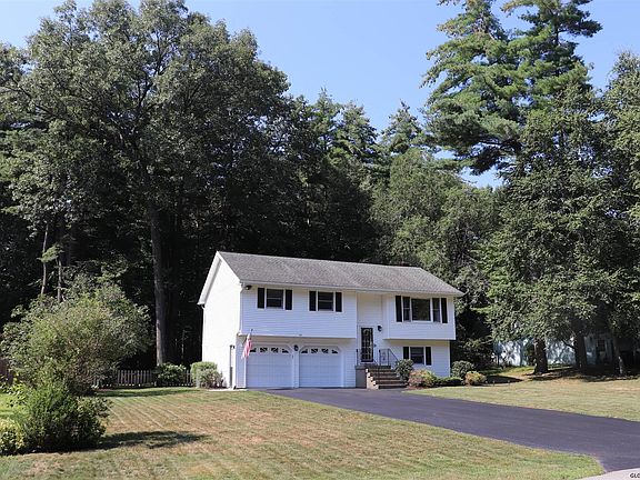 4th image of 62 Wineberry Ln