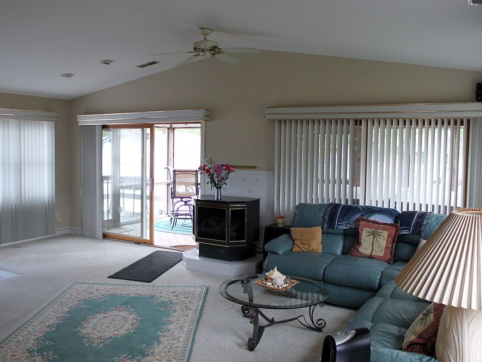 Huge family room 