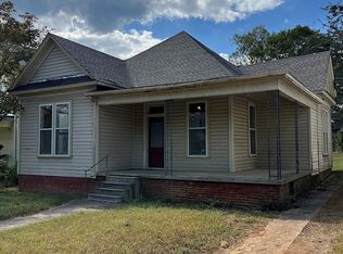 809 Raleigh Ave, Sheffield, AL 35660