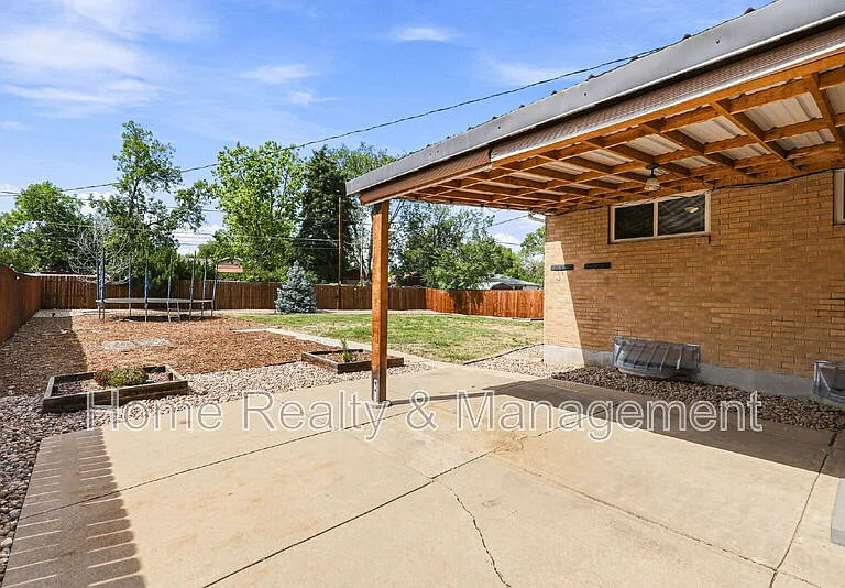 10807 Larry Dr — Photo 29