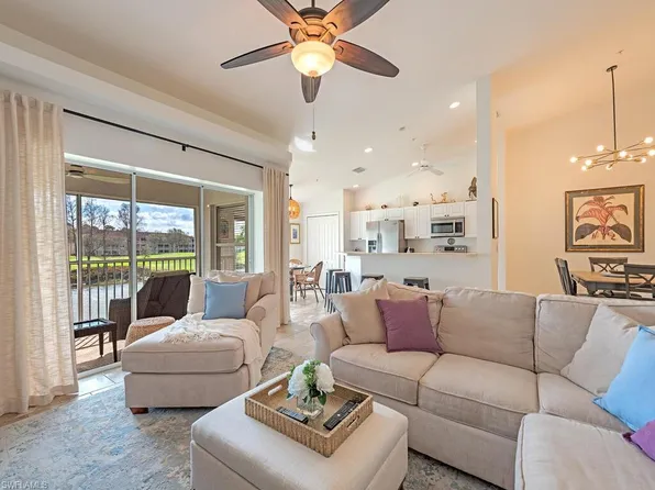 2880 Cypress Trace CIR #202, NAPLES, FL 34119