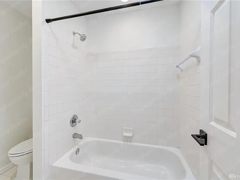 3220 Spillway Ct — Photo 39