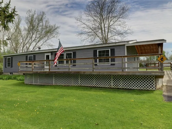 7962 Fuller Rd, Port Byron, NY 13140