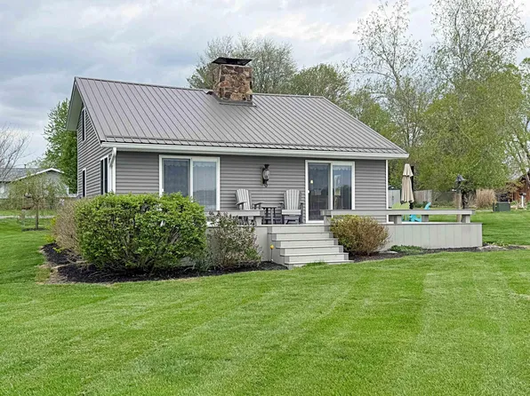 12335 Scenic Cir, Loogootee, IN 47553