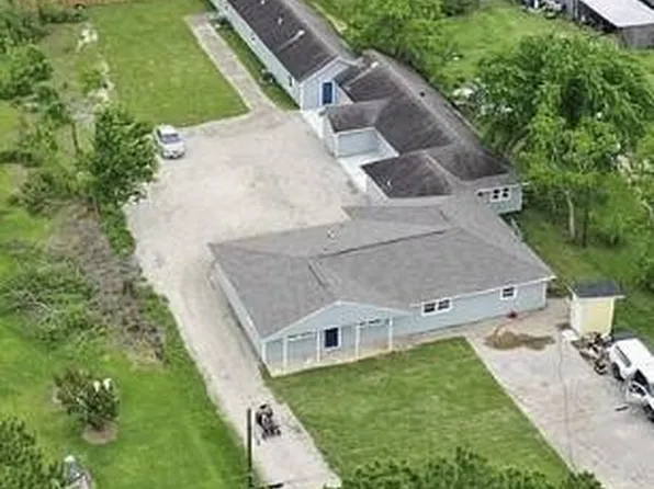 7307 Avenue O, Santa Fe, TX 77510