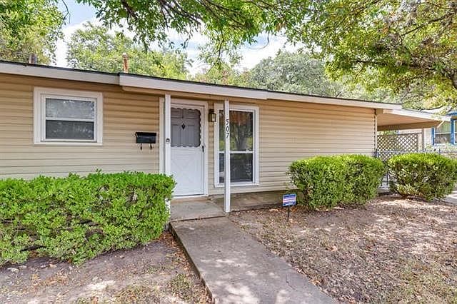 Welcome to 507 South Park Drive!