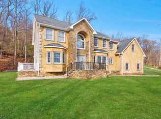 1121 N Washington Ave, Green Brook Twp., NJ 08812