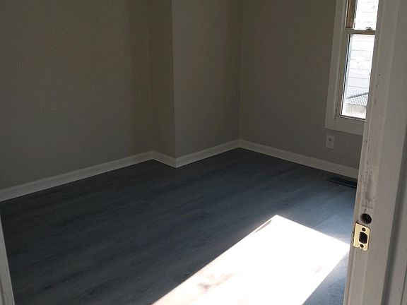 5th image of 3218 Simpson Rd