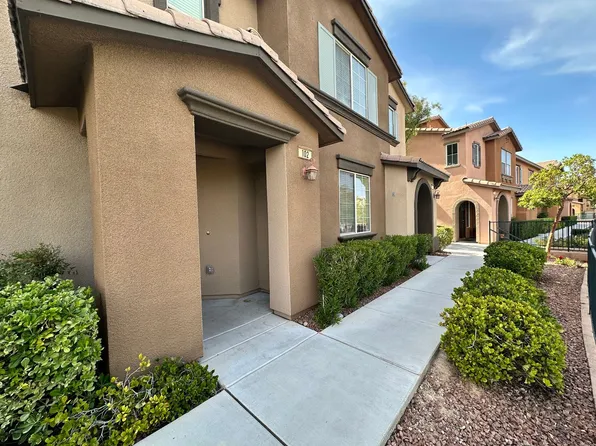 1571 Plaza Centre Dr Unit 102, Las Vegas, NV 89135