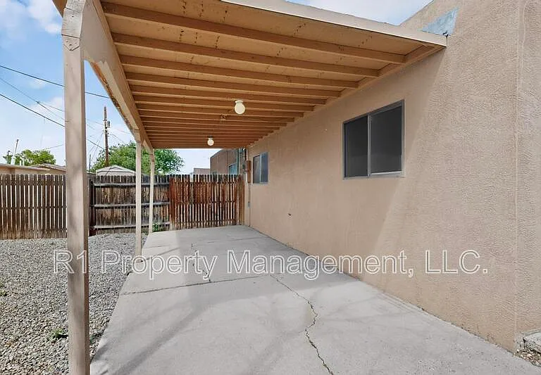 222 Shannon Pl NW #1 — Photo 35