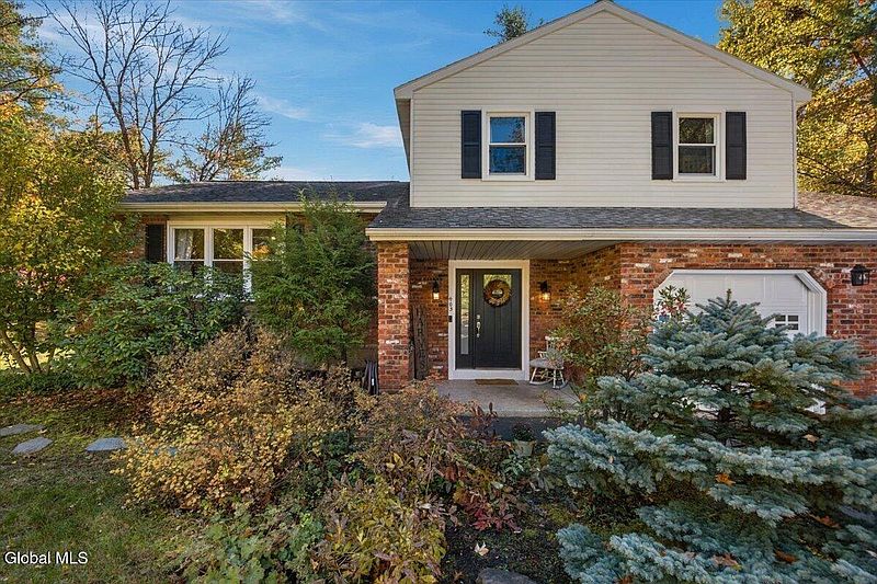 2nd image of 403 Ridgehill Road