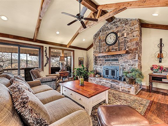 5th image of 4 Kensington Cir