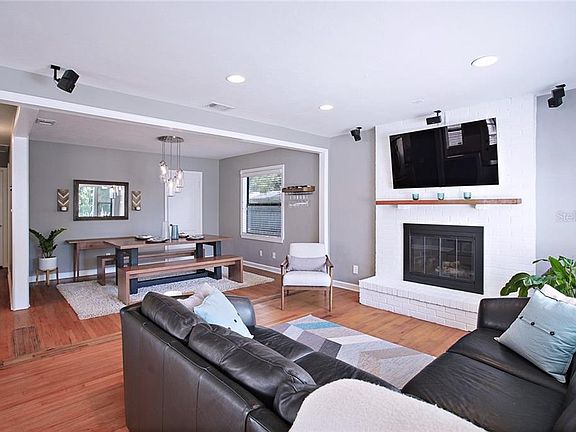 5th image of 611 W Smith St