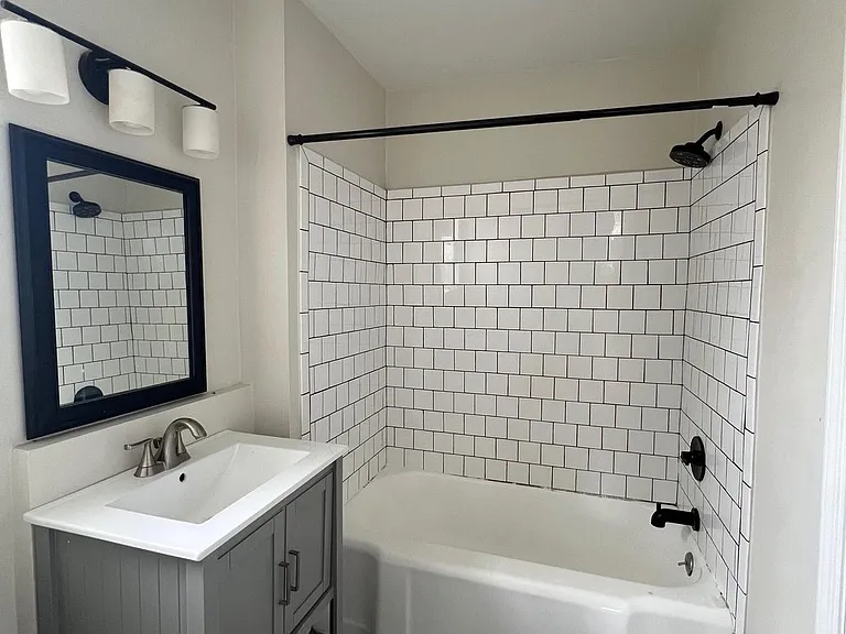 2109 Fort Davis St SE #301 — Photo 5