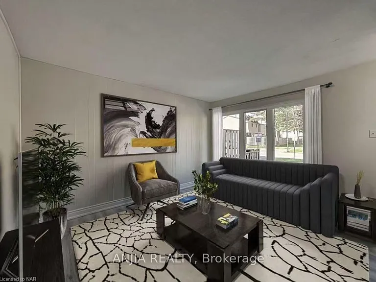 2 Weiden St #31 — Photo 2