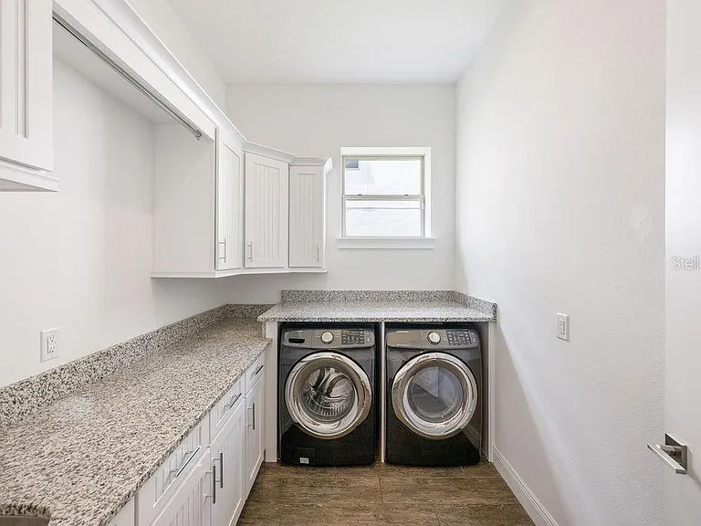 706 Canopy Estates Dr — Photo 34