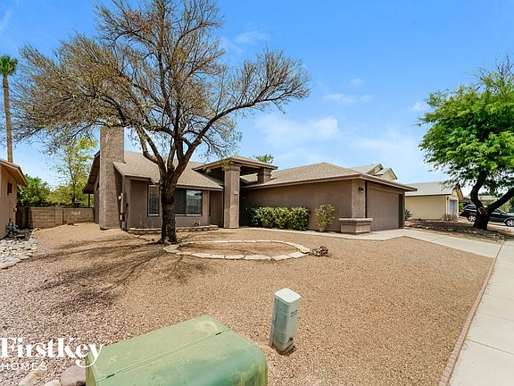2nd image of 9741 N Camino Del Fierro