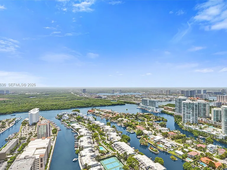 16001 Collins Ave #4305 — Photo 20