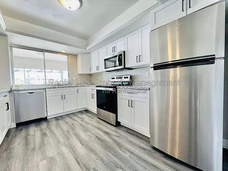 4107 SE 18th Pl #B — Photo 12