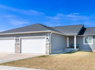 4062 W Gary Gately St, Lincoln, NE 68528