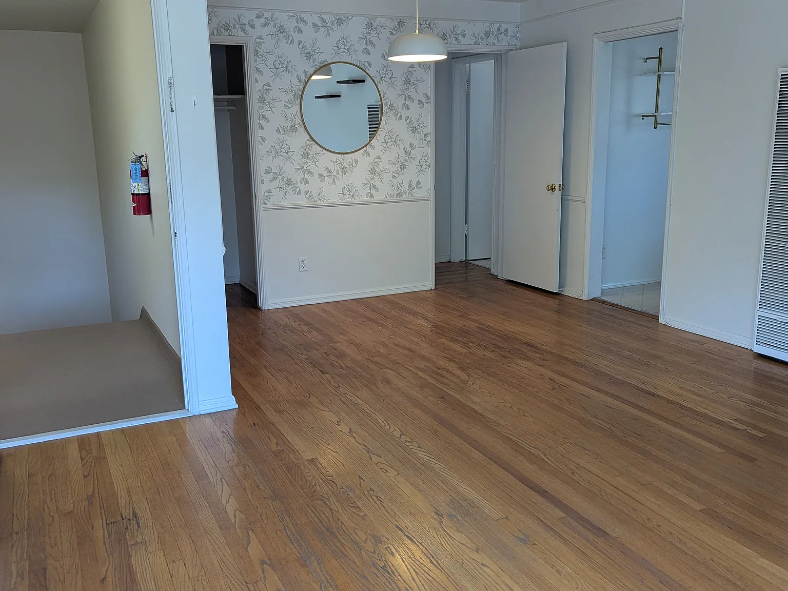 1 bed, 700 sqft, $3,095 — Photo 3