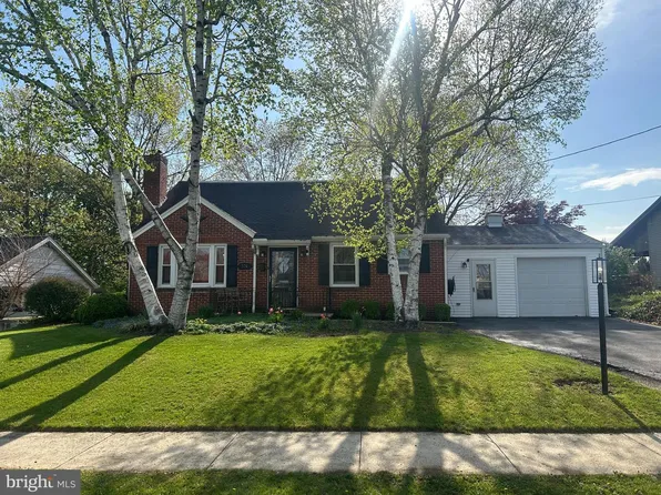 374 Glen St, Chambersburg, PA 17201