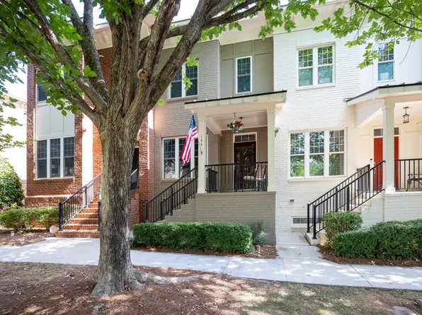 144 Finsbury St, Durham, NC 27703