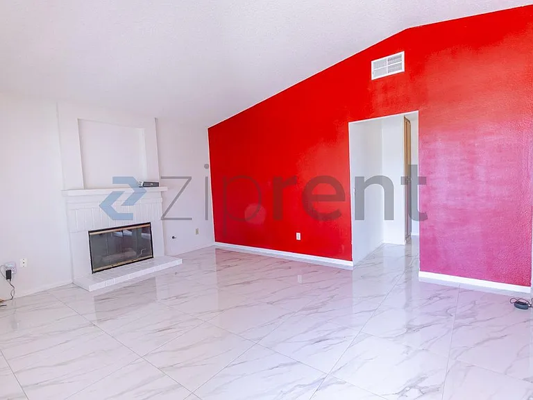 28238 Corte Retiro — Photo 4
