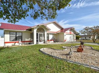 2123 NE 1st Ter, Cape Coral, FL 33909