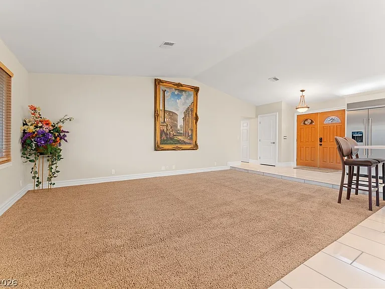 6808 Obannon Dr — Photo 5