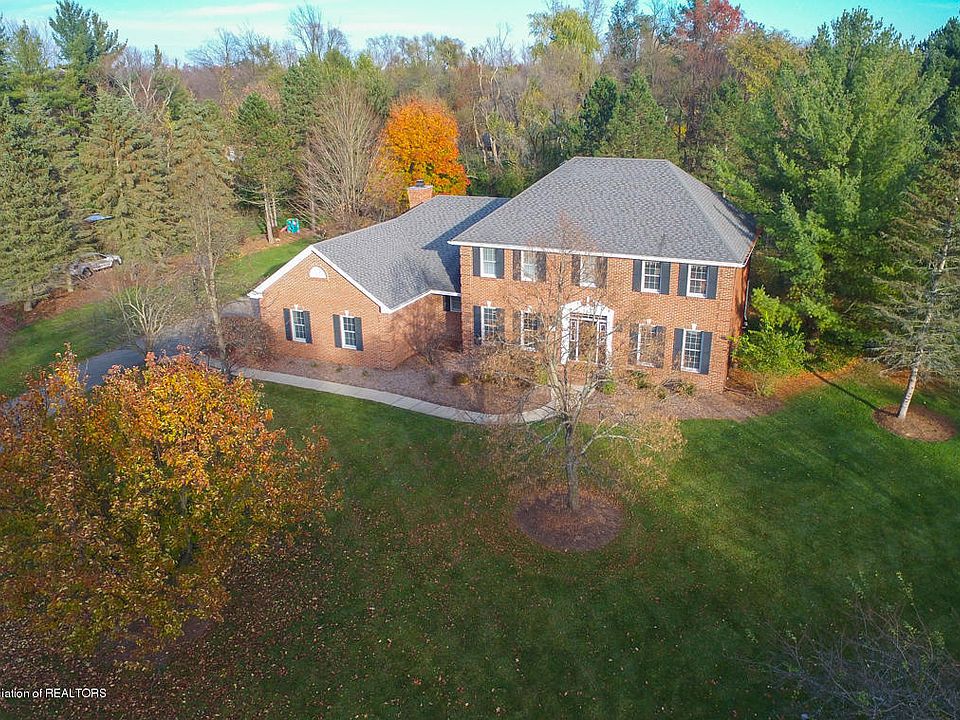 1st image of 4670 Wellington Dr