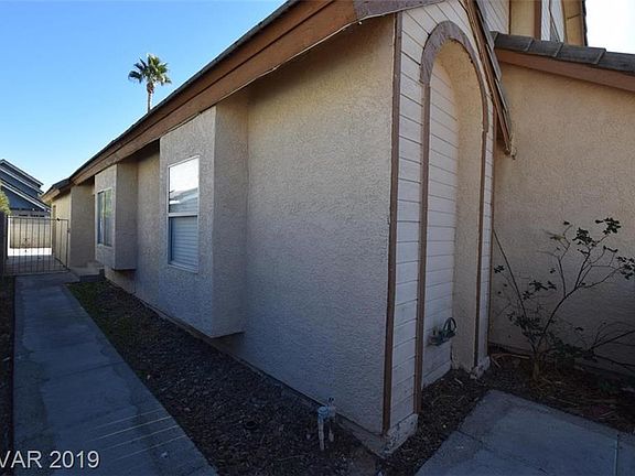 2nd image of 378 El Pico Dr