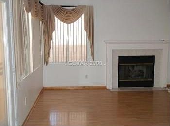 4th image of 9924 Sierra Canyon Way