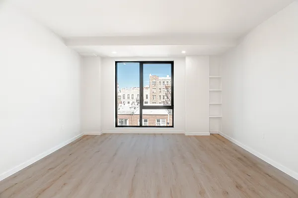 Rented by Modern Spaces | media 15